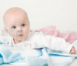 小宝宝聪明的表现 占了其中三种那就恭喜你了